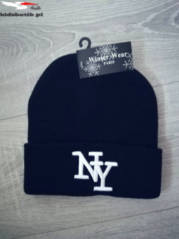 Zimowa, czarna czapka NY haft