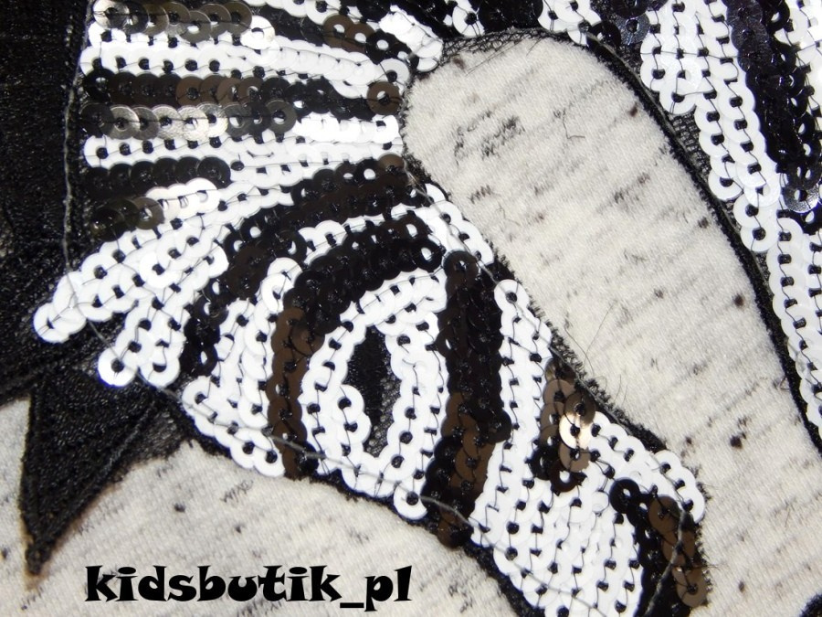 DIZAJN - extra sukienka dresowa Zebra DIZAJN - extra sukienka dresowa Zebra