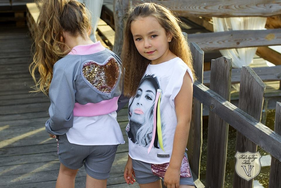 3 piece set Denim with magical Sequins 3 piece set Denim with magical Sequins