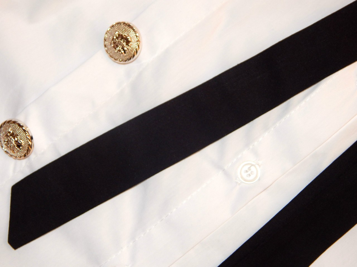 ITALIA - Elegancka biała koszula z kokardą ITALIA - Elegancka biała koszula z kokardą