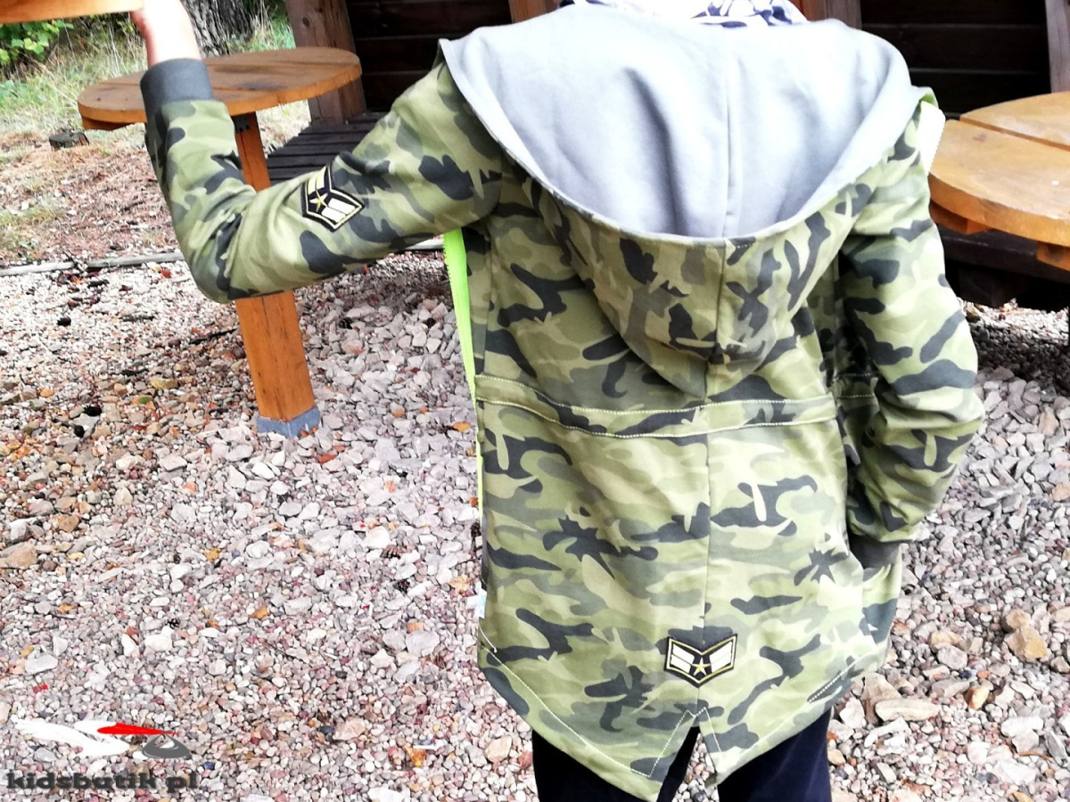 Long PARKA MORO with patches Long PARKA MORO with patches