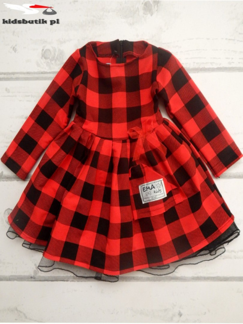 Christmas dress in red plaid with tulle Christmas dress in red plaid with tulle