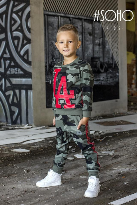 Set of moro LA: printed sweatshirt and pants Set of moro LA: printed sweatshirt and pants