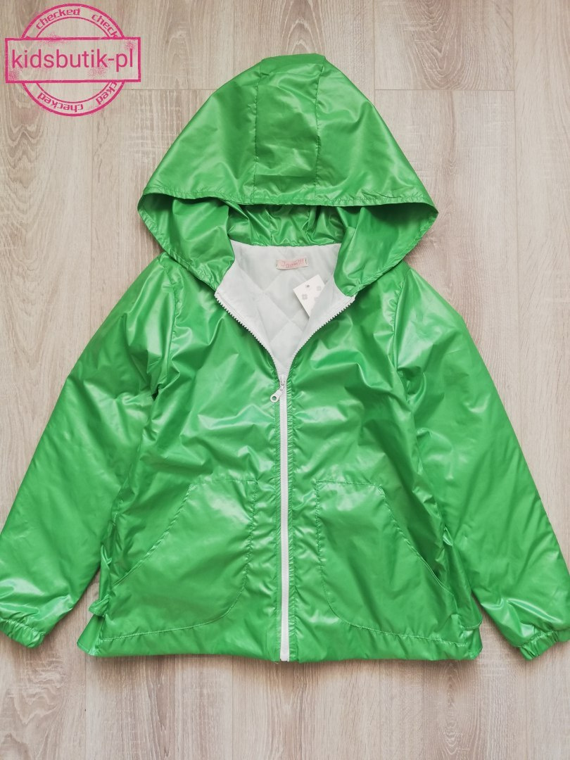 Immaculate windbreaker jacket with hood and baskinka Immaculate windbreaker jacket with hood and baskinka