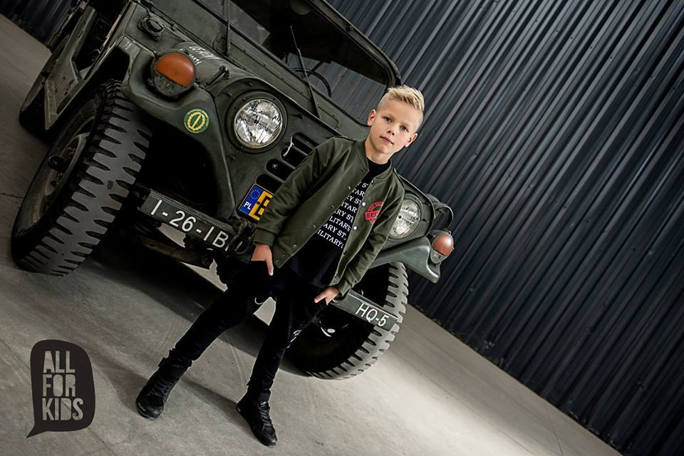 Jacket/Hoodie khaki MILITARY STYLE Jacket/Hoodie khaki MILITARY STYLE