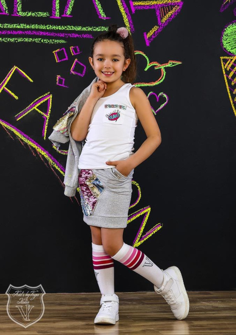 Logged white knee socks with pink stripes Logged white knee socks with pink stripes