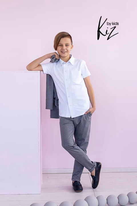 Sports an elegant suit IWO with shirt included. Sports an elegant suit IWO with shirt included.