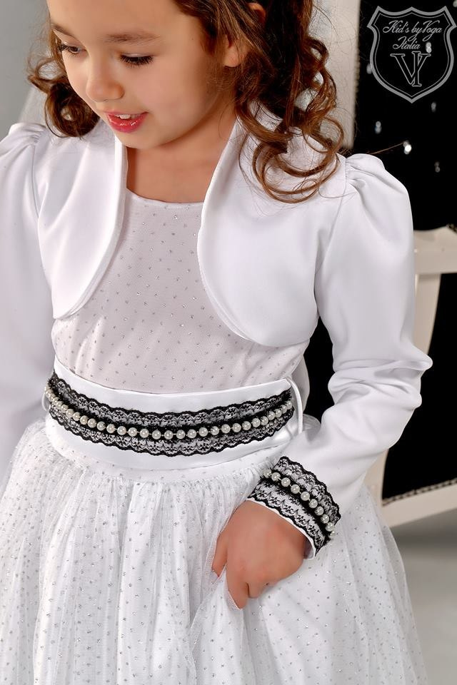 Elegant ladies ' knitted dress FEATHERS from bolerkiem Elegant ladies ' knitted dress FEATHERS from bolerkiem