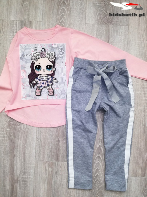 2 piece/tracksuit LOL with a bow and side stripes 2 piece/tracksuit LOL with a bow and side stripes