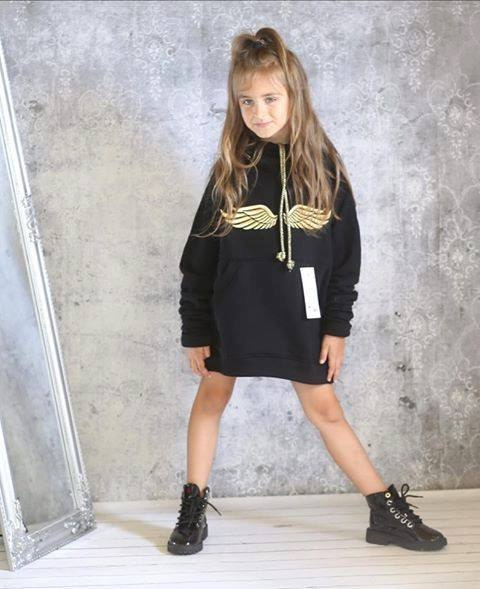 Sweatshirt Angel with wings Sweatshirt Angel with wings