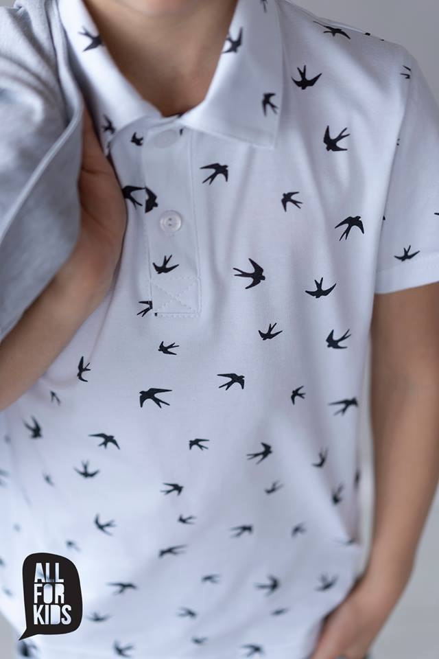 Elegantly sporty white polo shirt SWALLOWS with print Elegantly sporty white polo shirt SWALLOWS with print