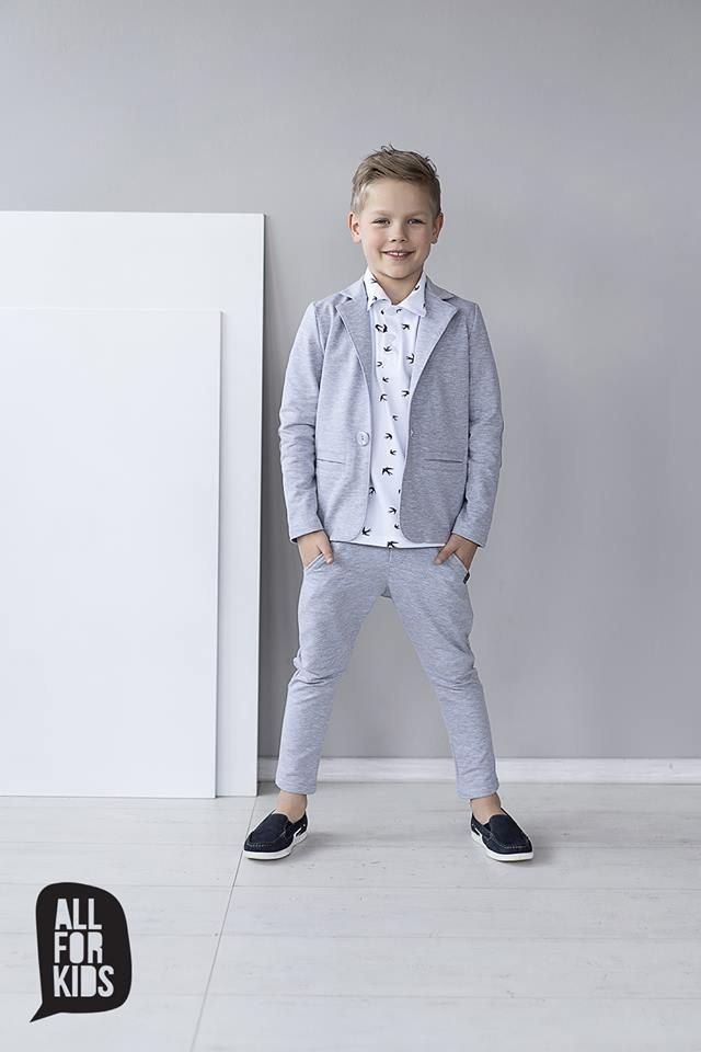 Elegantly sporty white polo shirt SWALLOWS with print Elegantly sporty white polo shirt SWALLOWS with print