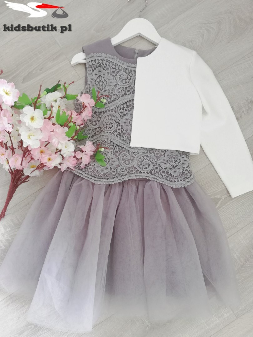 Elegant dress with a corset with a guipure Elegant dress with a corset with a guipure