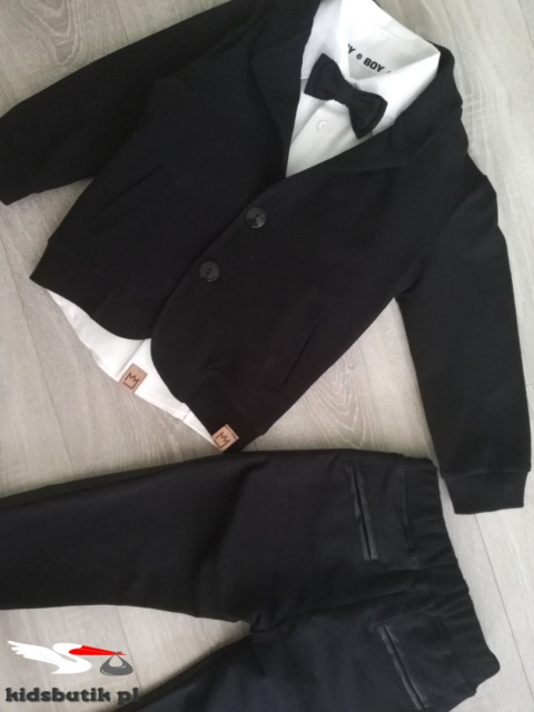 Elegantly sporty gray suit SWALLOWS with patches Elegantly sporty gray suit SWALLOWS with patches
