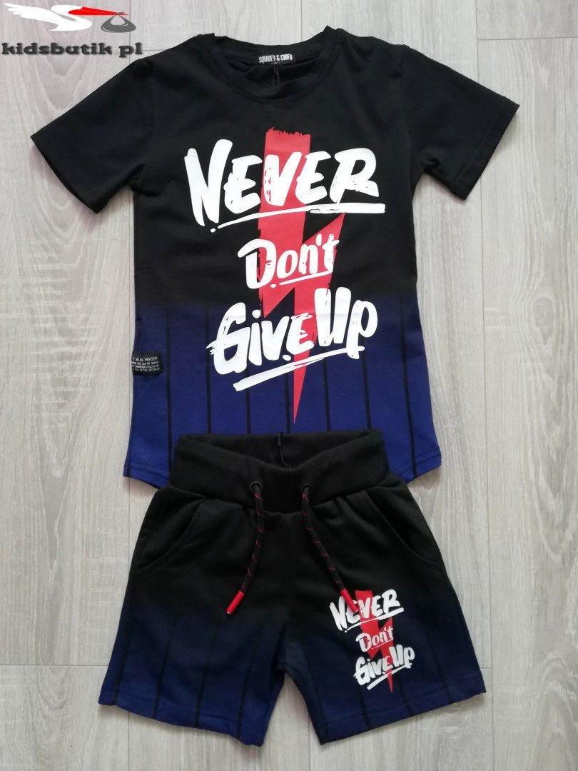 A complete set of sports NEVER DON'T GIVE UP-black with blue