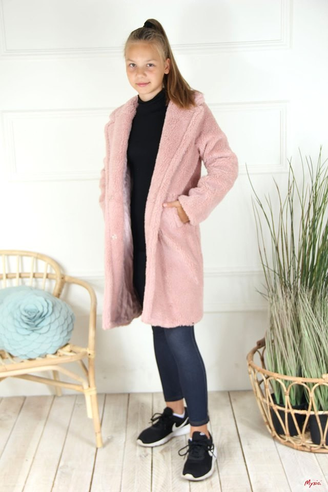 Long coat a'la ALPAKA Long coat a'la ALPAKA