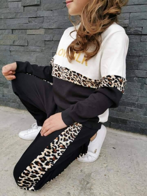 Dres LOVE MILK with leopard print Dres LOVE MILK with leopard print