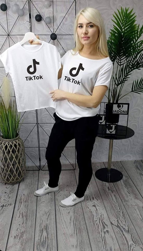 T-shirt, t-shirt TIK TOK - black T-shirt, t-shirt TIK TOK - black