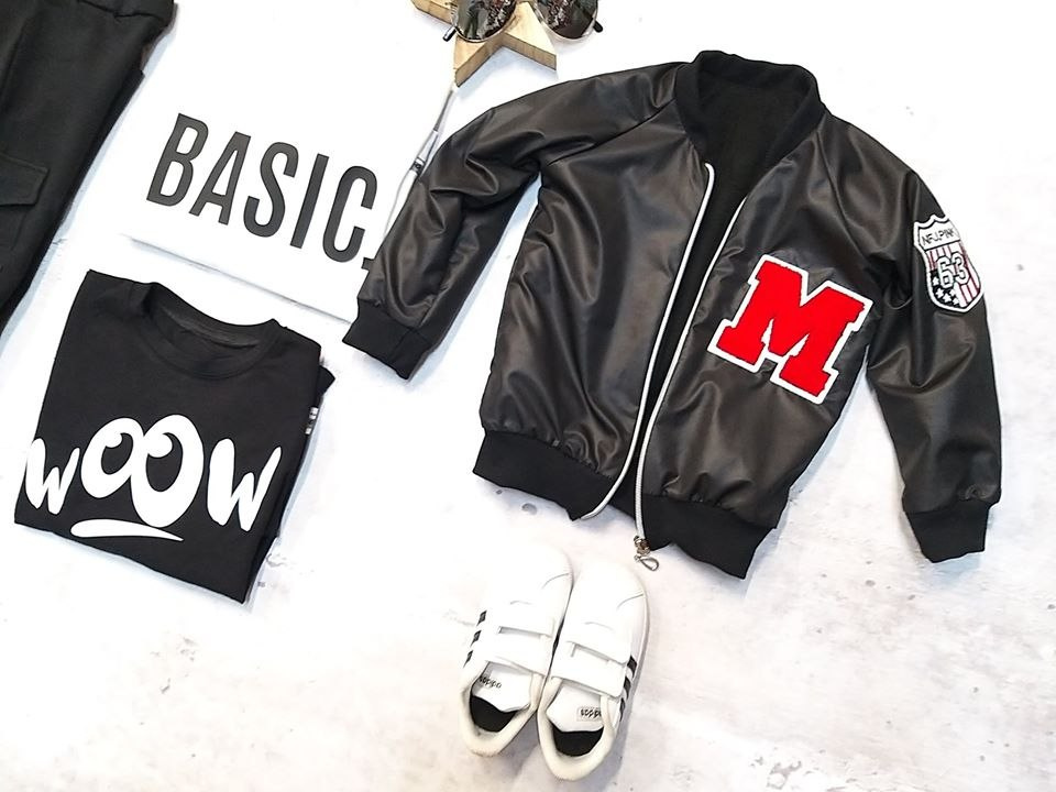 Immaculate bomber jacket on the fleece with M - black Immaculate bomber jacket on the fleece with M - black