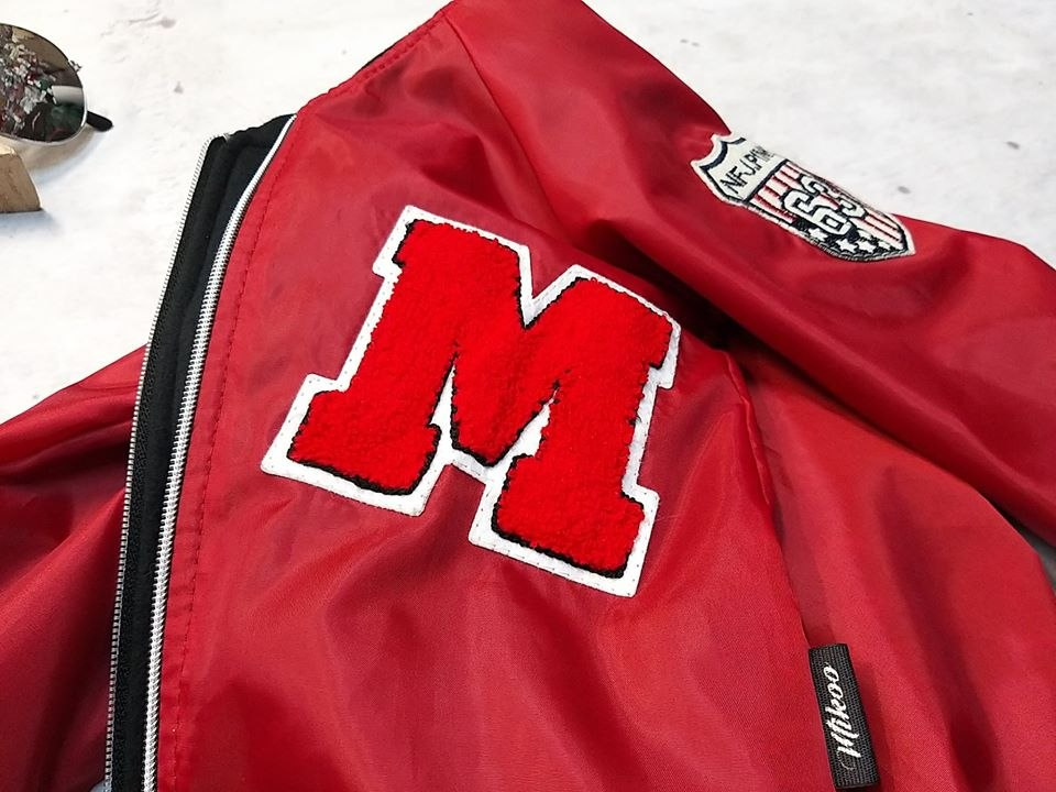 Immaculate bomber jacket on the fleece with M - black Immaculate bomber jacket on the fleece with M - black