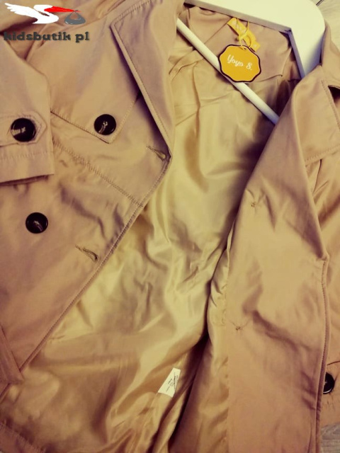 Elegant, double-breasted, slightly insulated coat Elegant, double-breasted, slightly insulated coat