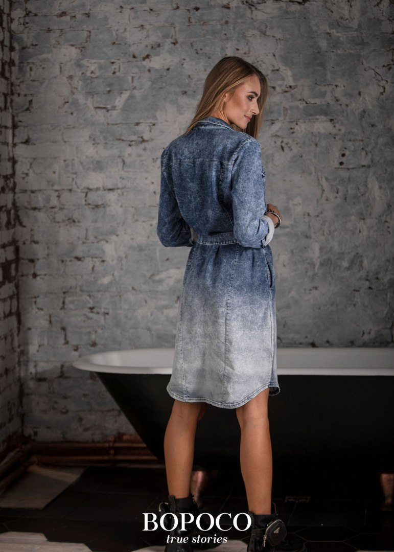 Decayed denim knitted emmier - blue Decayed denim knitted emmier - blue