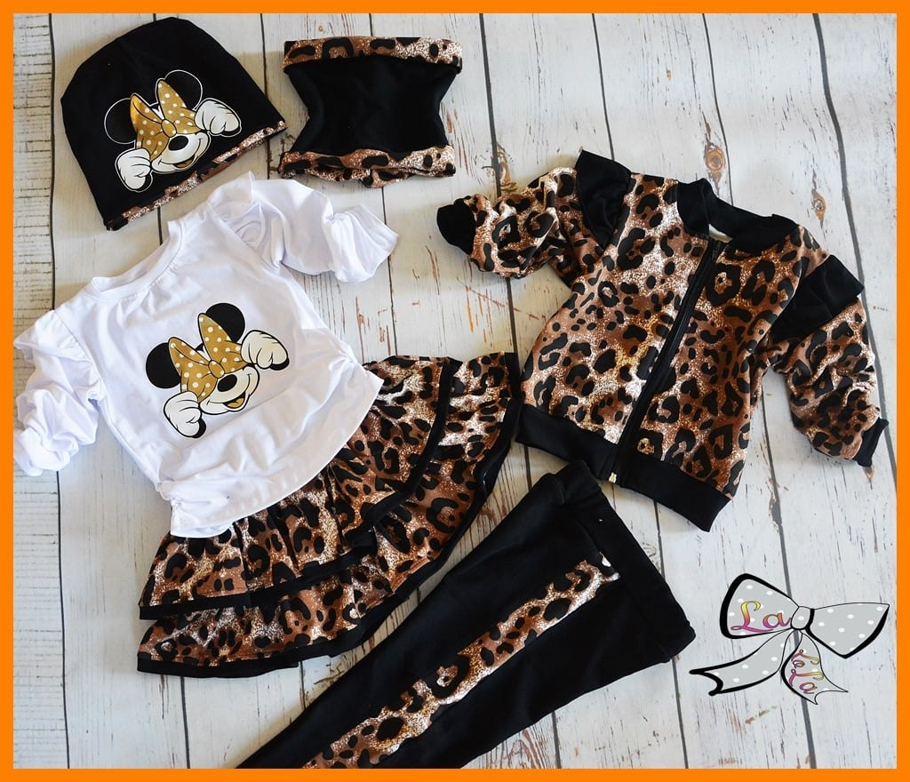PANTHER KIT with frills PANTHER KIT with frills