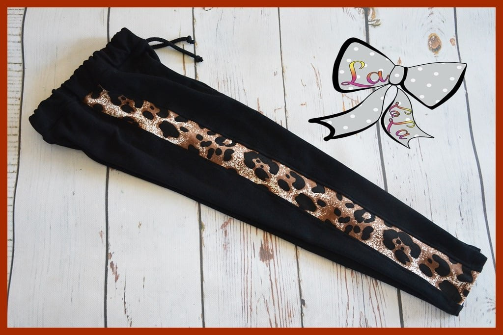 PANTHER KIT with frills PANTHER KIT with frills