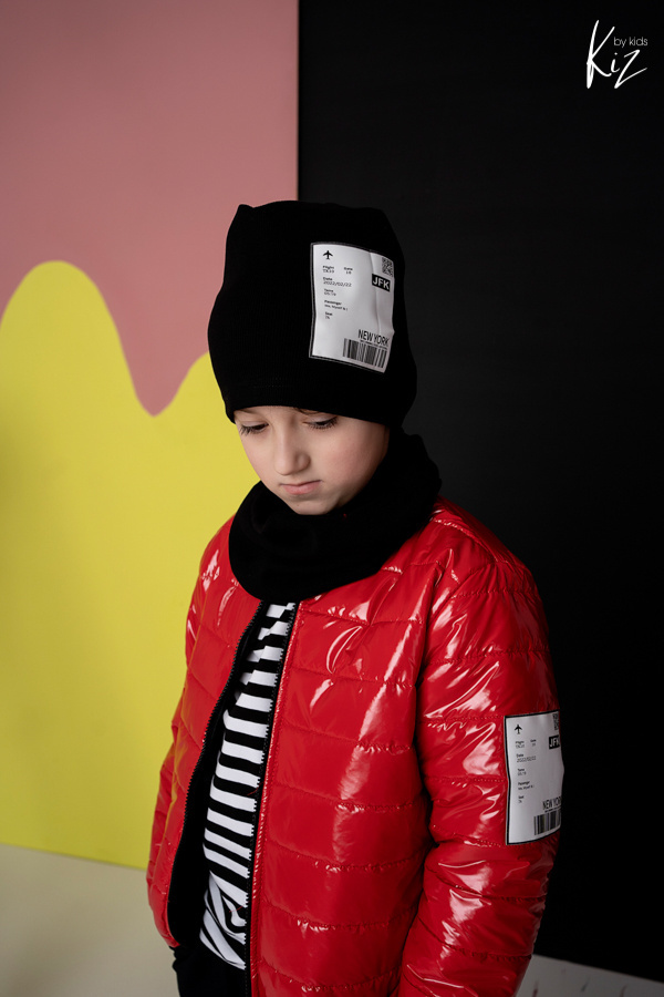 Black MAX hat and tube set with a patch Black MAX hat and tube set with a patch