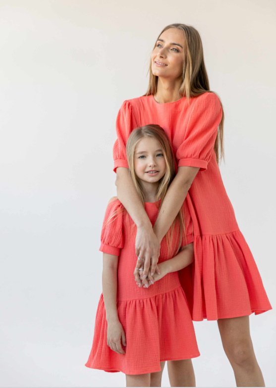 Muslin dress from the collection mom and daughter for daughter - coral Muslin dress from the collection mom and daughter for daughter - coral