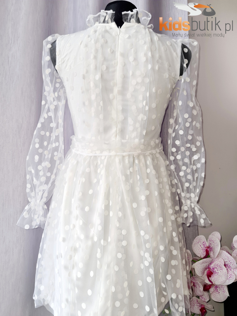 Victoria's occasional dress Victoria's occasional dress