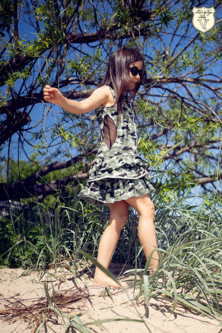 Camo dress with expres, mesh and frills Camo dress with expres, mesh and frills
