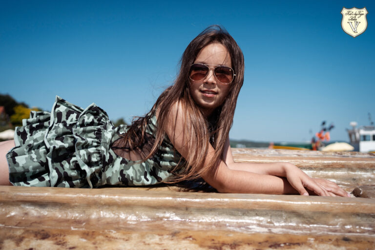 Camo dress with expres, mesh and frills Camo dress with expres, mesh and frills