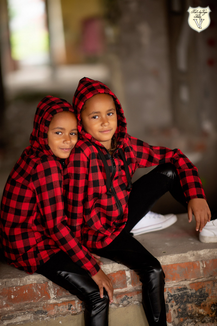 Warm red plaid sweatshirt-shirt Warm red plaid sweatshirt-shirt