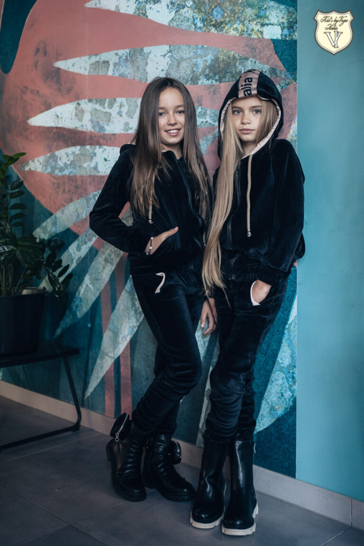 Velour black tracksuit with VOGA logo Velour black tracksuit with VOGA logo