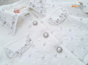Elegancki garnitur ze spódnicą i z perełkami - biały