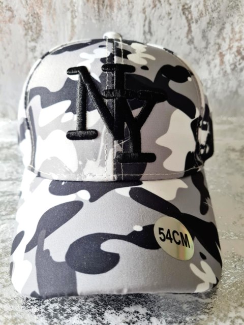 Czapka z daszkiem i regulacją NEW YORK Military Moro - biały, szary, czarny Czapka z daszkiem i regulacją NEW YORK Military Moro - biały, szary, czarny