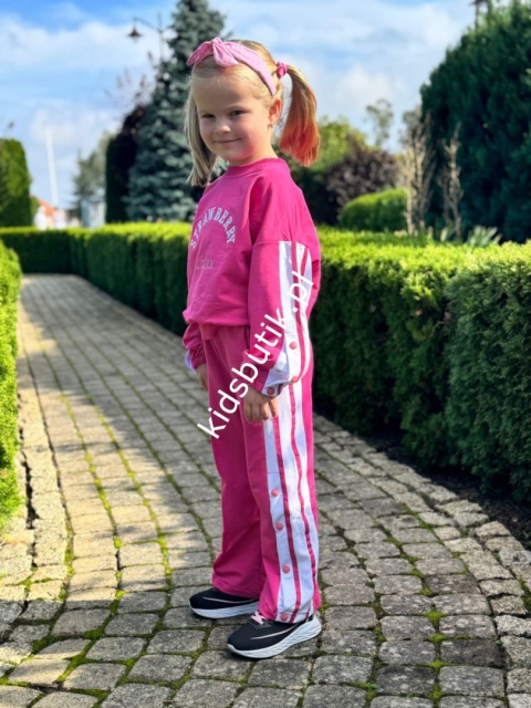 Dres sportowy STRAWBERRY L.O.V.E lampas, napy - róż