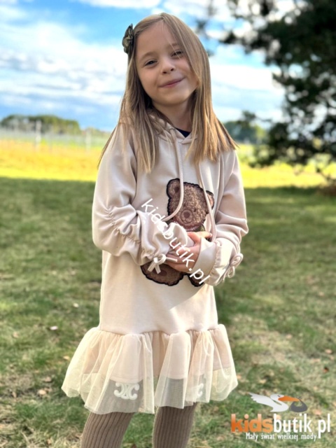 Sukienka MIŚ PLUSZ z tiulem i ściąganymi rękawami - beż Sukienka MIŚ PLUSZ z tiulem i ściąganymi rękawami - beż