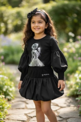 Elegancka spódniczka bombka - czarna