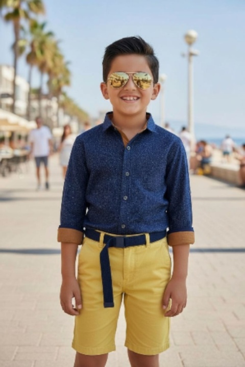 Elegancko sportowe miodowe szorty z paskiem i regulacją