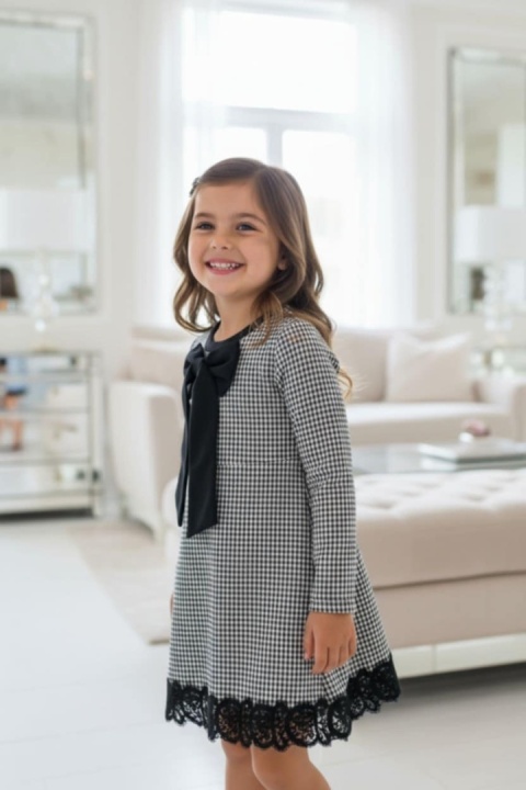 Okolicznościowa sukienka PEPITKA z kokardą na przodzie