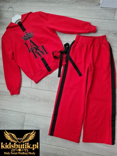 Dres dziewczęcy La’Roma Red & Black – czerwony komplet premium