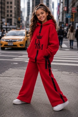 Dres dziewczęcy La’Roma Red & Black – czerwony komplet premium