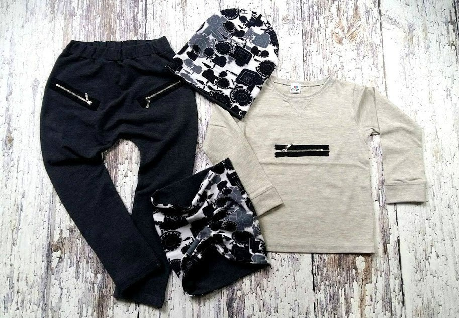 Stylowy tshirt z metalowym zamkiem Stylowy tshirt z metalowym zamkiem