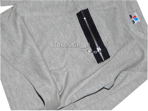 Stylowy tshirt z metalowym zamkiem Stylowy tshirt z metalowym zamkiem