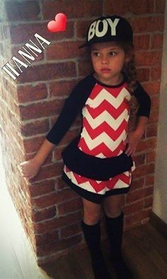 Stylish ZIGZAG dress with frills Stylish ZIGZAG dress with frills