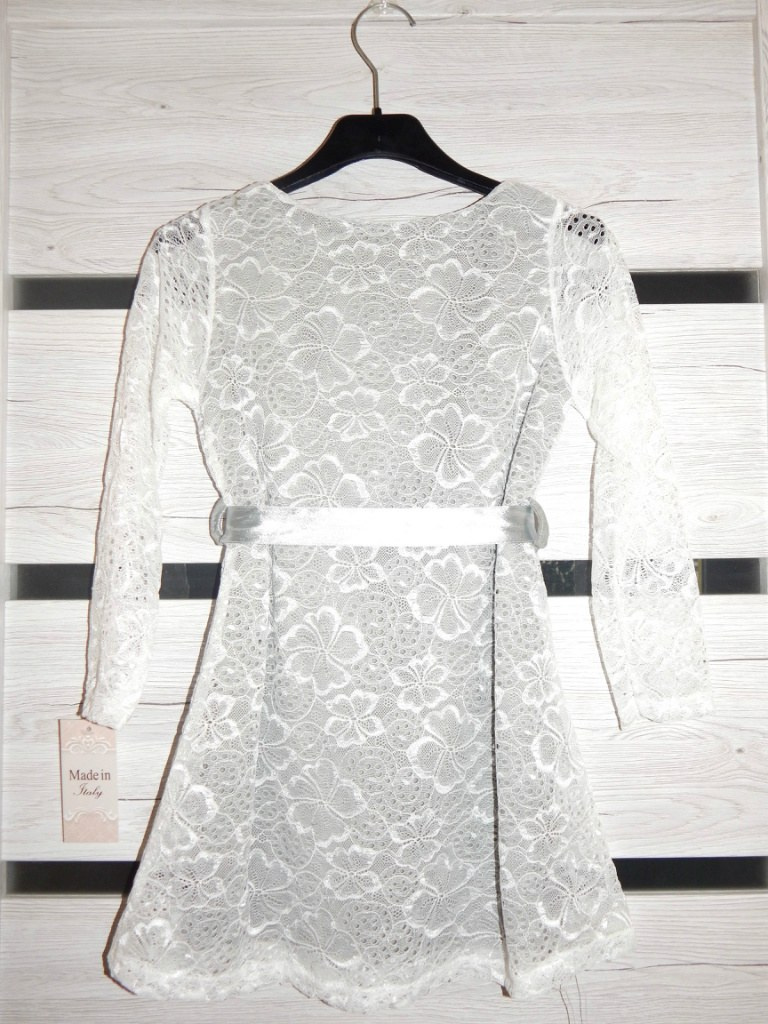 Elegancka sukienka z gipiury/koronki z szarfą Elegancka sukienka z gipiury/koronki z szarfą