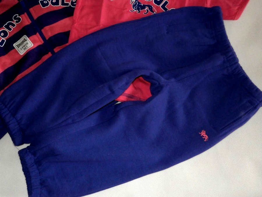 LONSDALE 3 elementowy dres Baby Jogger, fuksja i purpura LONSDALE 3 elementowy dres Baby Jogger, fuksja i purpura
