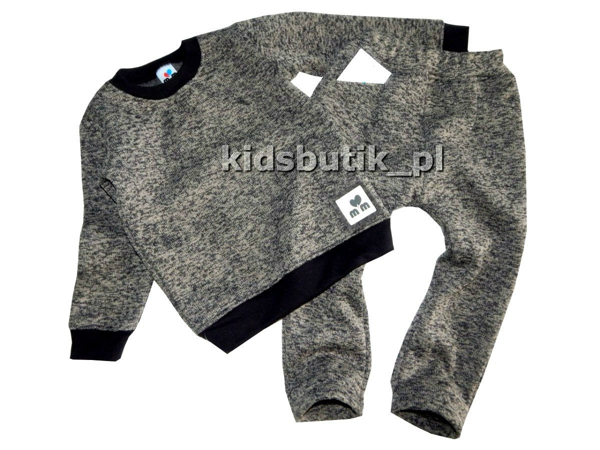MUST HAVE! 2 el. ocieplany zestaw dresowy MUST HAVE! 2 el. ocieplany zestaw dresowy